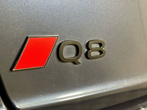 Used 2025 Audi Q8 Premium Plus w/ Premium Plus Package AWD/4WD image 27
