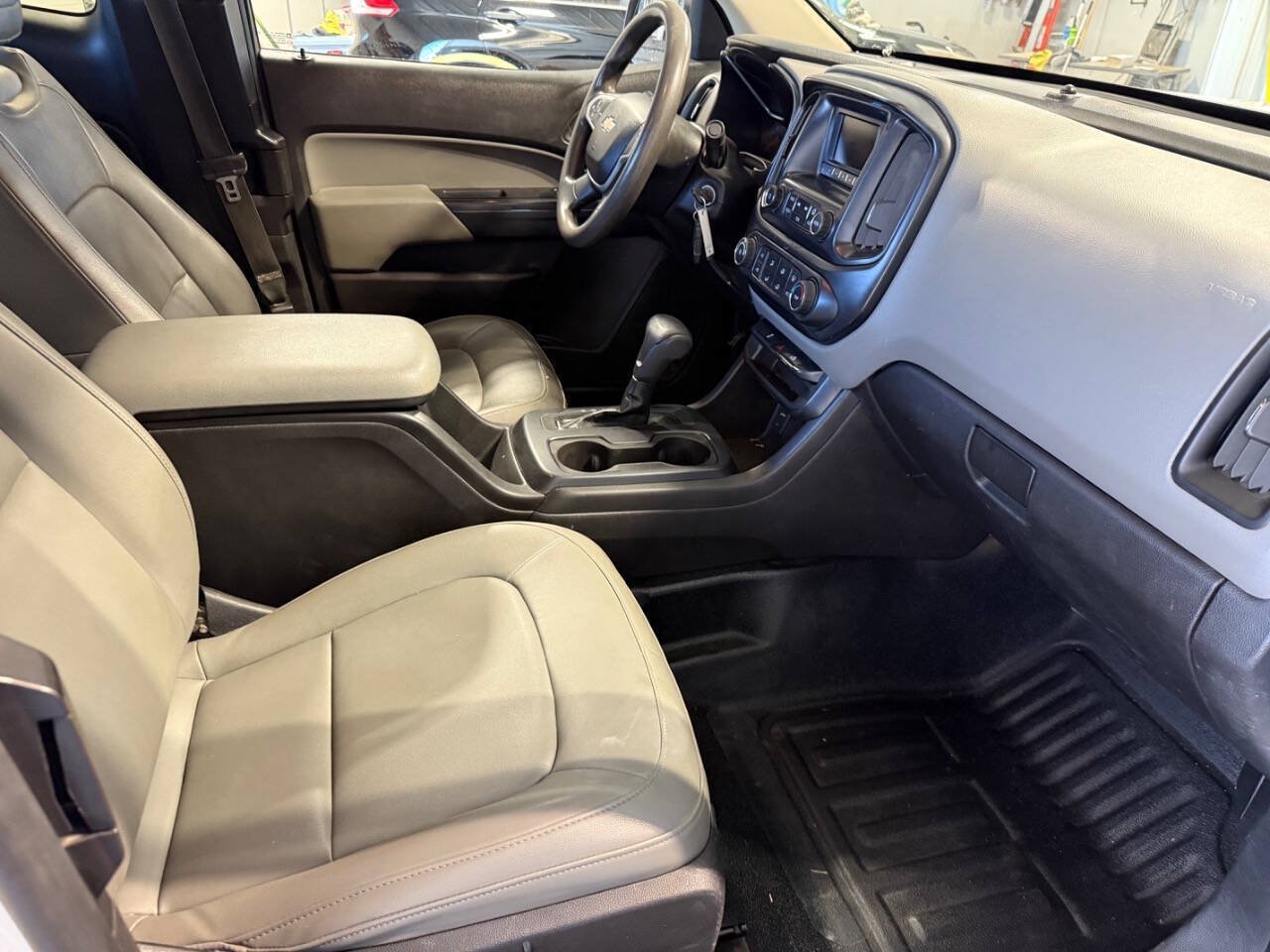 Used 2016 Chevrolet Colorado W/T w/ WT Convenience Package AWD/4WD image 15