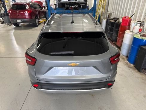 New 2026 Chevrolet Trax LT w/ Driver Confidence Package FWD image 10