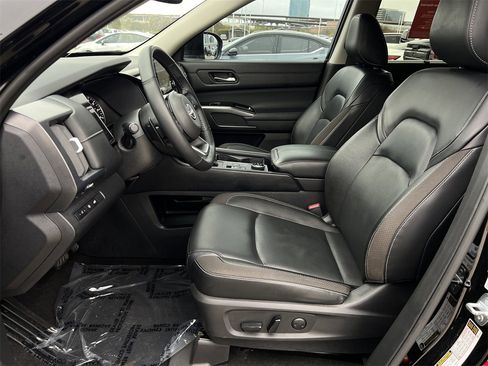 Certified 2022 Nissan Pathfinder SL image 21