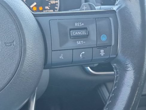Used 2023 Nissan Rogue SL w/ SL Premium Package FWD image 25