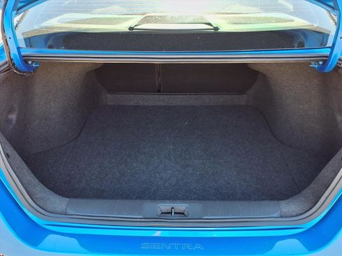 Used 2023 Nissan Sentra SV w/ SV Premium Package image 26