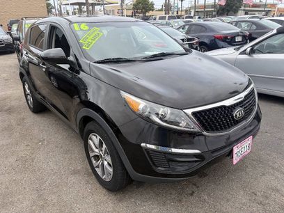 Used 2016 Kia Sportage LX