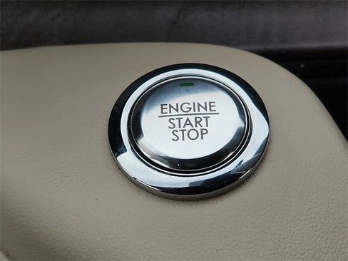 Used 2023 Lincoln Aviator Reserve w/ Equipment Group 201A image 19