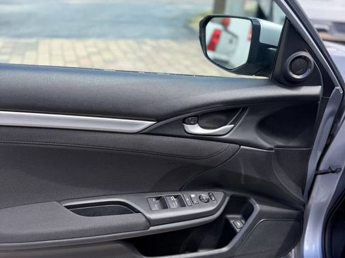 Used 2018 Honda Civic EX image 11