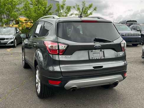 Used 2018 Ford Escape Titanium w/ Ford Safe & Smart Package AWD/4WD image 6