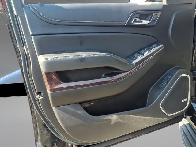 Used 2019 GMC Yukon SLT w/ Open Road Package AWD/4WD image 28