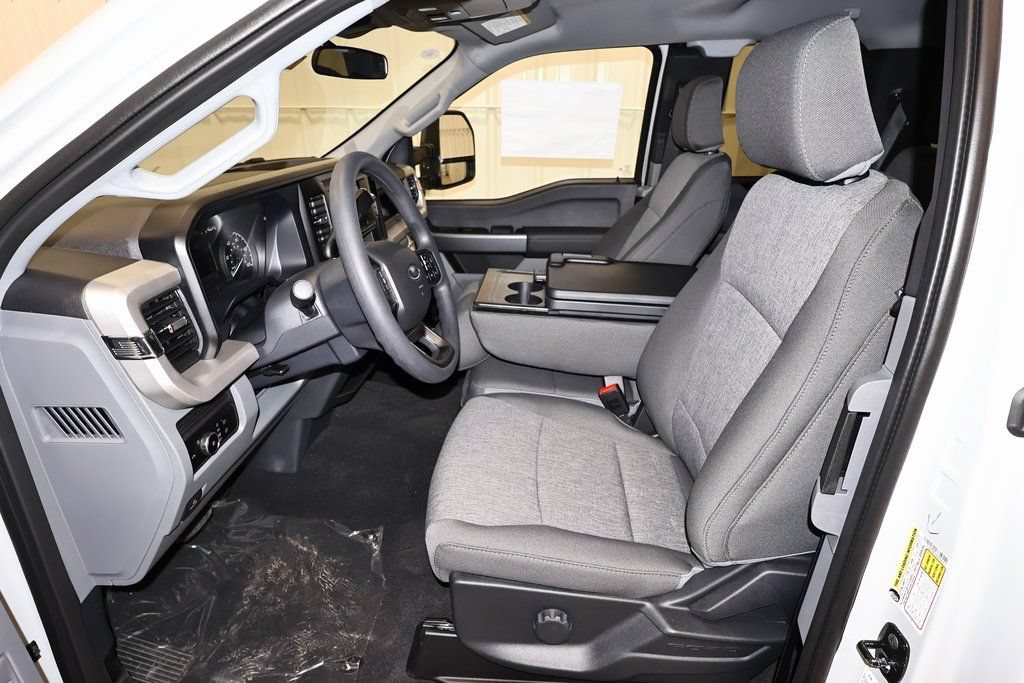 New 2026 Ford F350 XL w/ STX Appearance Package AWD/4WD image 12