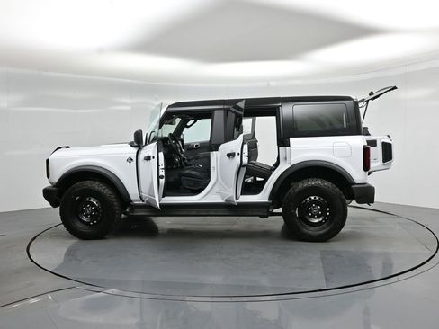 New 2026 Ford Bronco Outer Banks image 35