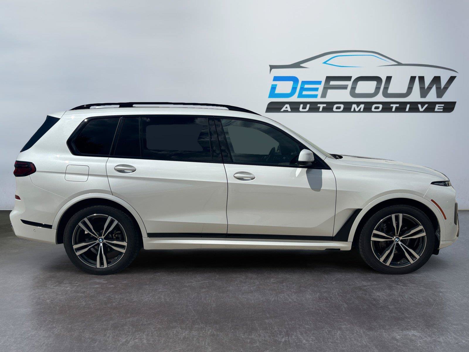 Used 2026 BMW X7 xDrive40i AWD/4WD image 12