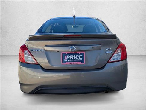 Used 2017 Nissan Versa SV w/ SV Special Edition Package image 7