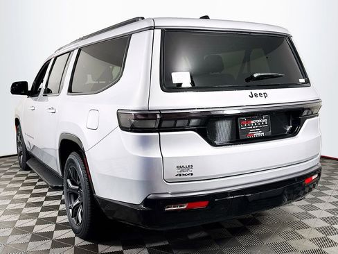 New 2026 Jeep Grand Wagoneer L Limited AWD/4WD image 5