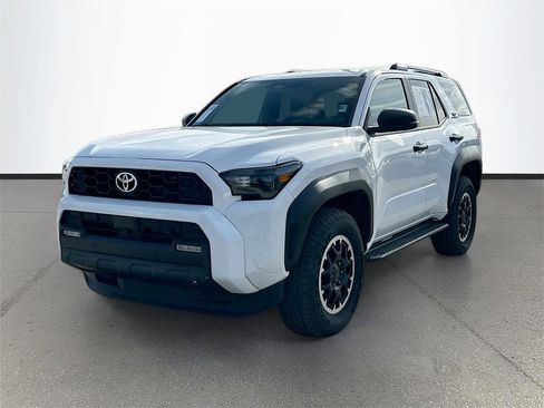 Used 2025 Toyota 4Runner TRD Off-Road image 3