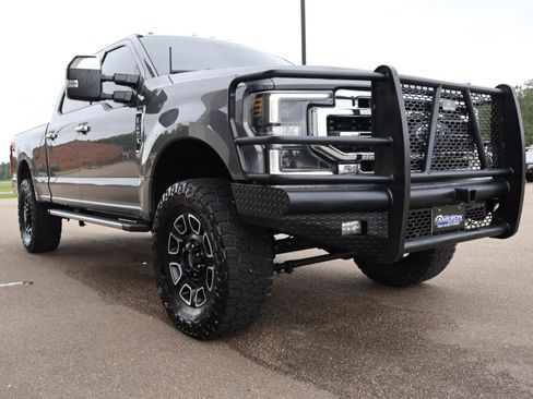 Used 2021 Ford F250 Lariat w/ Chrome Package AWD/4WD image 5