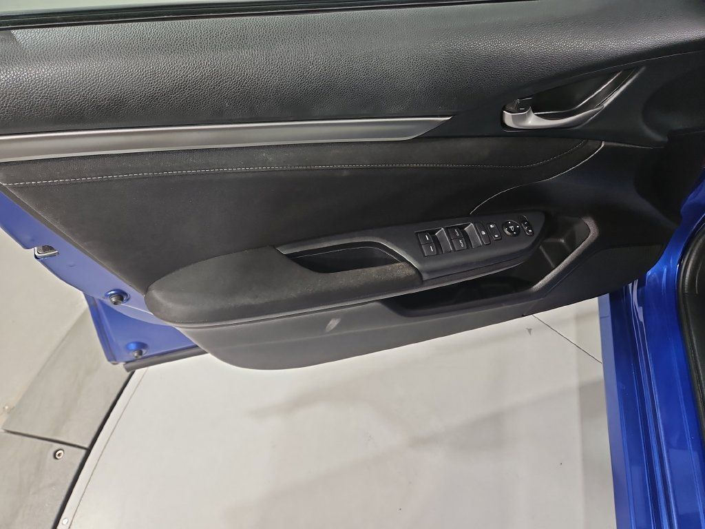 Used 2019 Honda Civic EX image 10