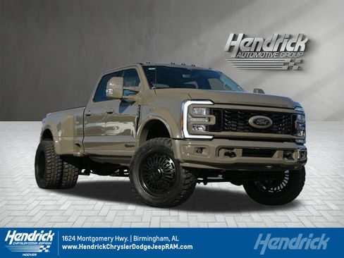 Used 2026 Ford F450 Lariat image 1
