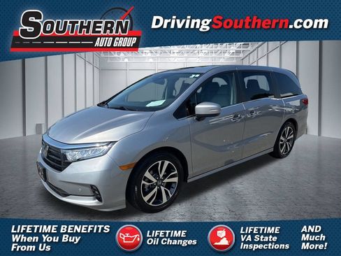 Used 2023 Honda Odyssey Touring image 1