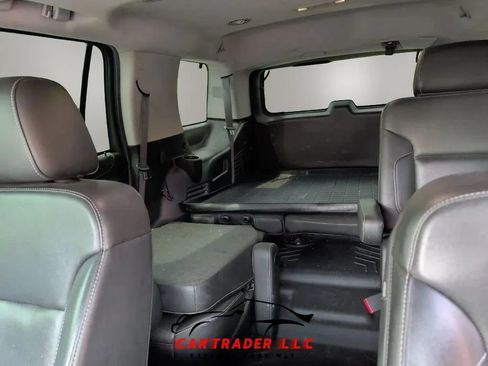 Used 2019 GMC Yukon SLT AWD/4WD image 4