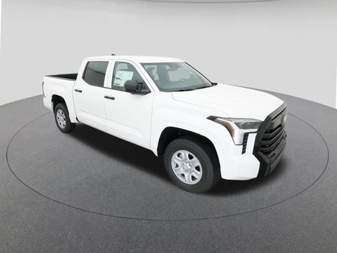 New 2026 Toyota Tundra SR image 13