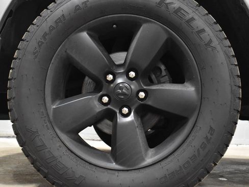 Used 2019 RAM 1500 Express w/ Wheel & Sound Group image 29