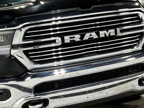 Used 2022 RAM 1500 Laramie AWD/4WD image 38