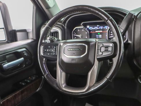 Used 2022 GMC Sierra 3500 Denali image 13