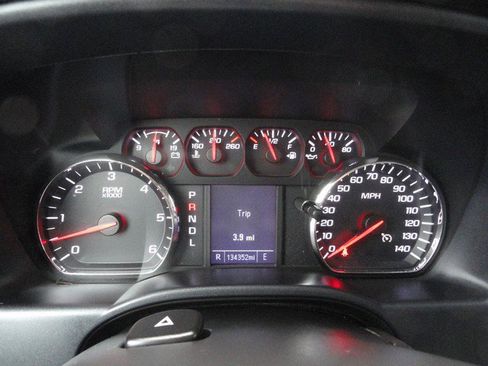 Used 2018 Chevrolet Silverado 1500 Custom w/ Custom Value Package image 16