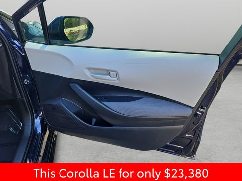 Used 2025 Toyota Corolla LE FWD image 36