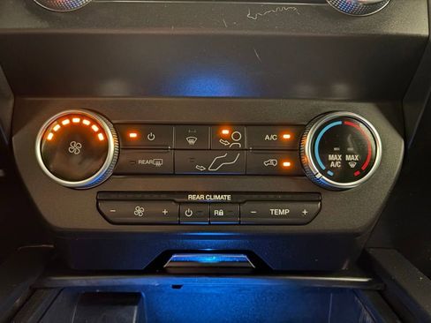 Used 2021 Ford Expedition Max XL AWD/4WD image 12