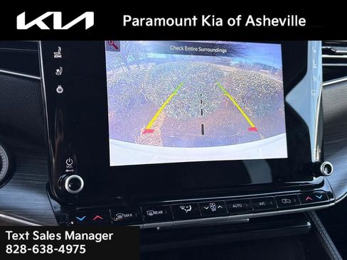 Used 2024 Jeep Wagoneer Series II image 10