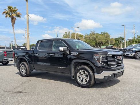 Certified 2024 GMC Sierra 1500 SLT image 1