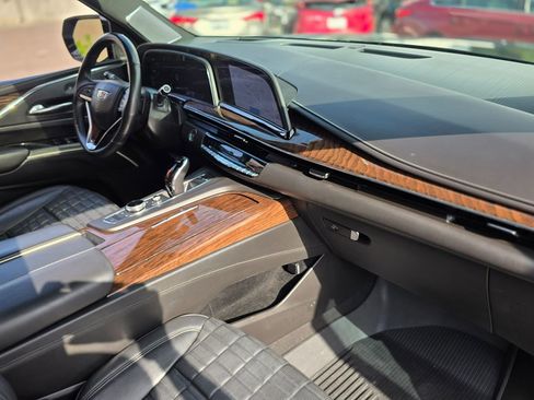 Used 2021 Cadillac Escalade Sport Platinum image 15