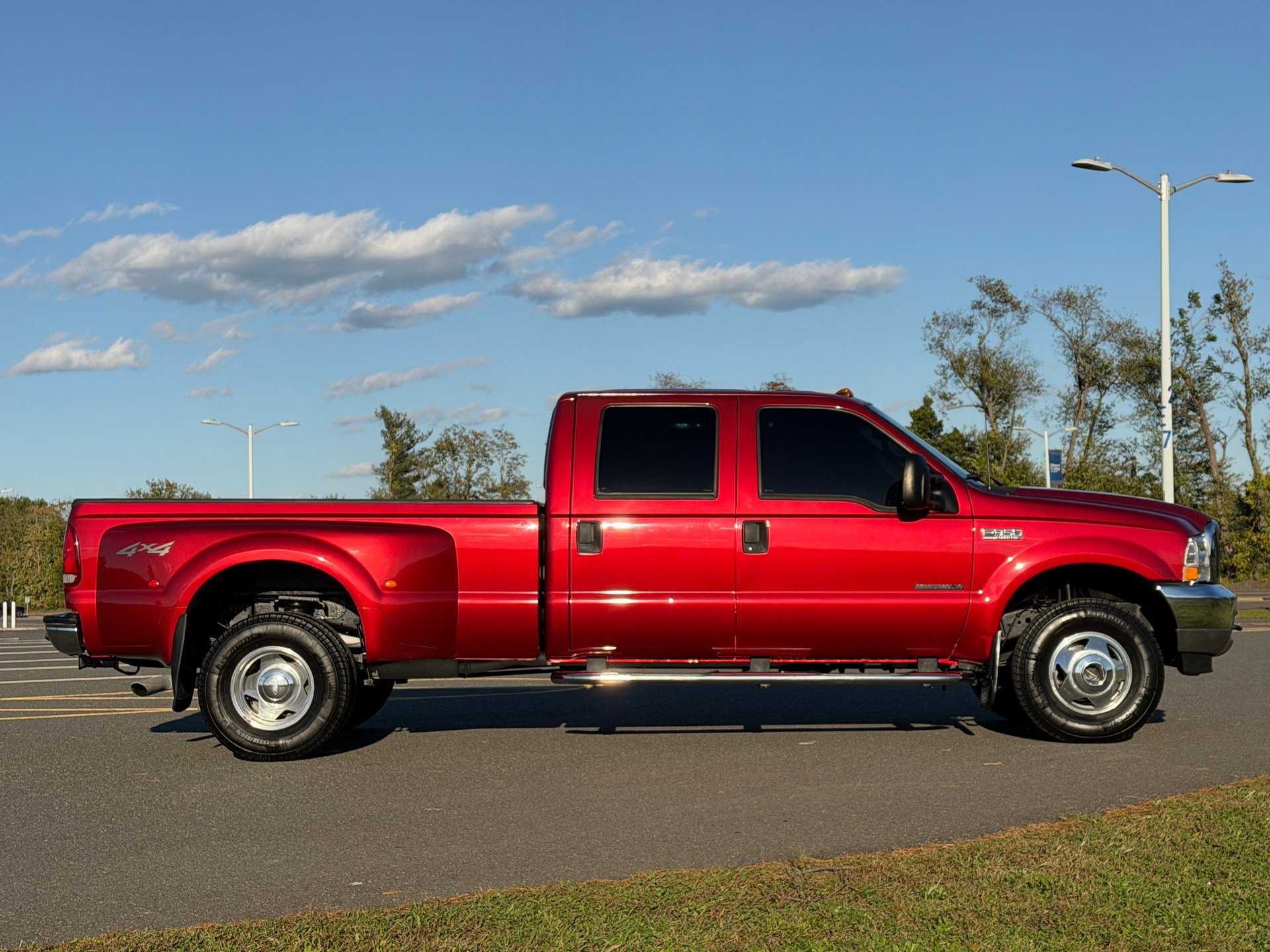 Used 2002 Ford F350 XL AWD/4WD image 10