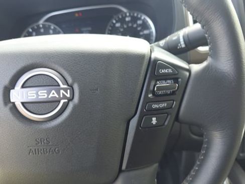 Used 2023 Nissan Frontier SV w/ SV Convenience Package image 23