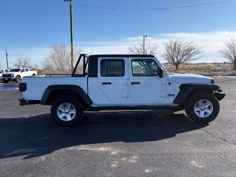 Used 2020 Jeep Gladiator Sport w/ Quick Order Package 24S image 7
