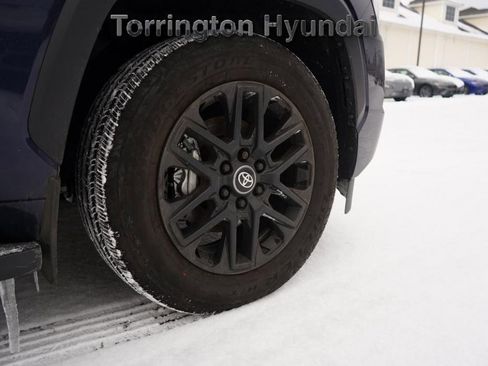 Used 2025 Toyota Sequoia Limited image 9