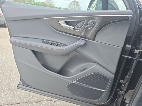 Used 2025 Audi Q7 3.0T Premium Plus w/ Premium Plus Package image 25