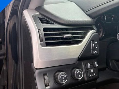 Used 2016 GMC Yukon XL SLE w/ HD Trailering Package AWD/4WD image 11