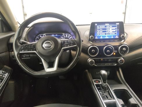 Used 2022 Nissan Sentra SV image 22