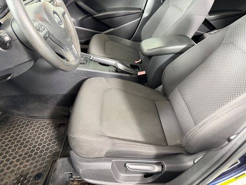 Used 2013 Volkswagen Passat 2.5 S image 9