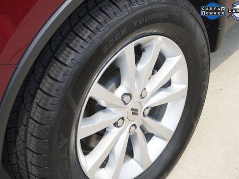 Certified 2023 Dodge Durango SXT image 9