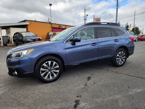 Used 2016 Subaru Outback 2.5i Limited AWD/4WD image 9