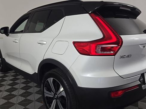 Certified 2023 Volvo XC40 Recharge Plus AWD/4WD image 16