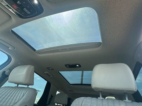 Used 2024 Hyundai Palisade Limited FWD image 5