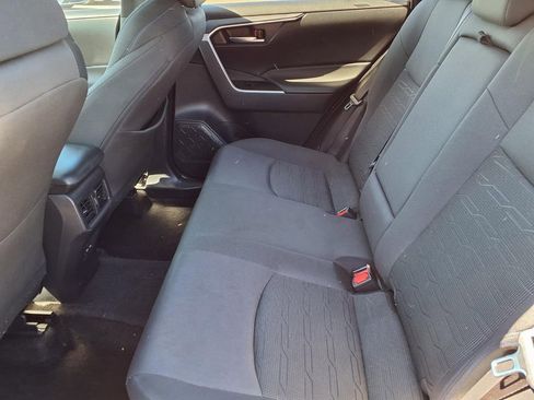 Used 2024 Toyota RAV4 SE image 11
