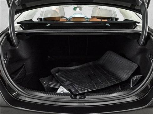 Used 2022 Mercedes-Benz C 300 4MATIC Sedan image 6