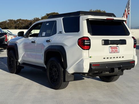 New 2025 Toyota 4Runner TRD Off-Road Premium image 12