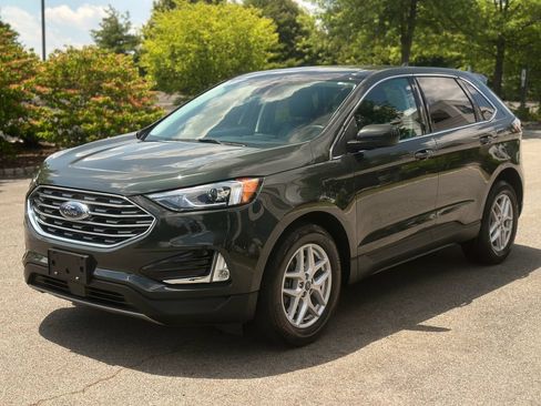Used 2022 Ford Edge SEL w/ Convenience Package AWD/4WD image 3