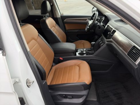 Used 2019 Volkswagen Atlas SEL Premium AWD/4WD image 26