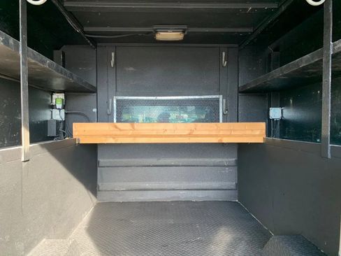 Used 2003 Ford F350 162  W.B. 4D image 44